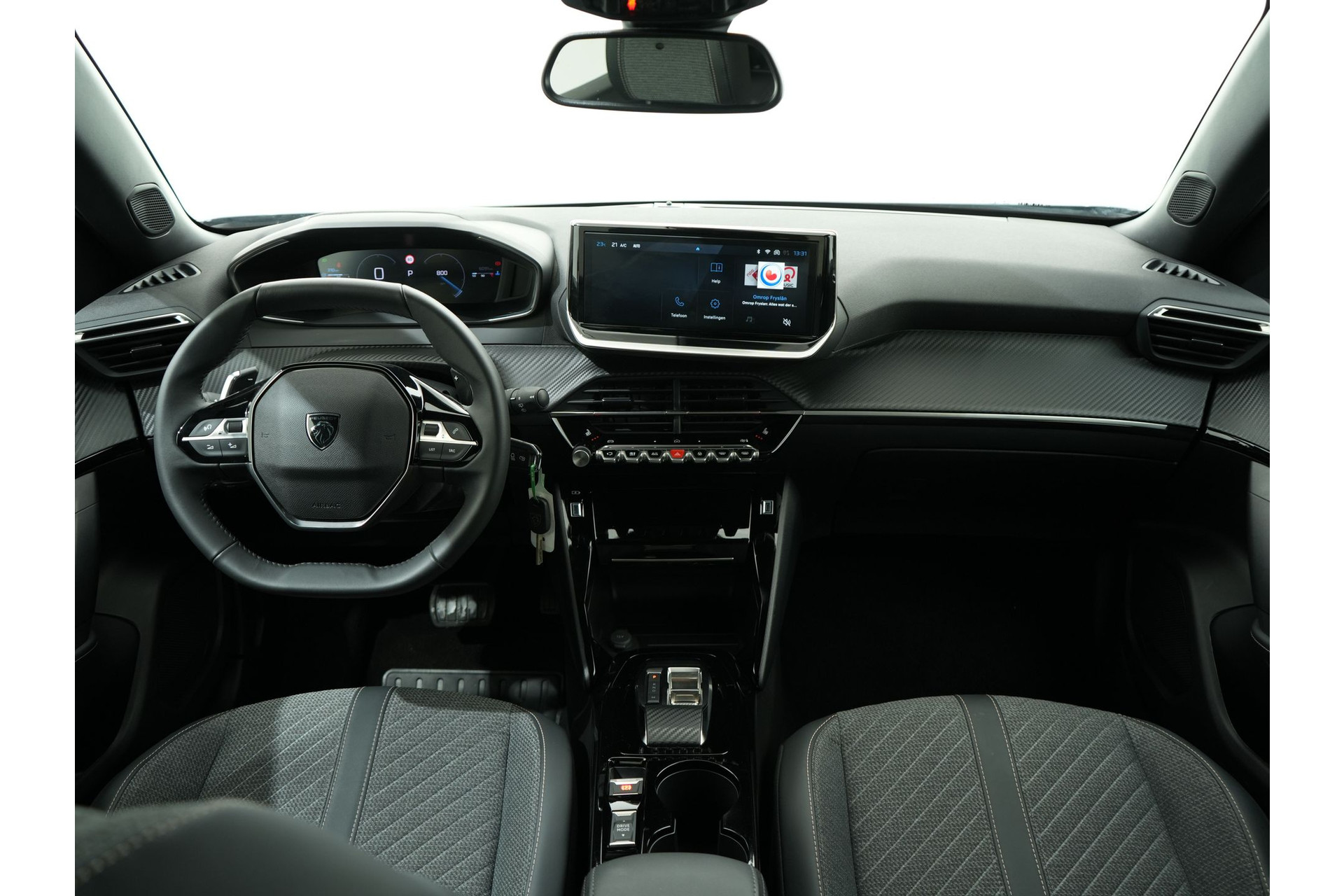 Peugeot 2008 1.2 HYBRID 145PK ALLURE E-DCS6 50018579-1.jpg | Hvauto.nl