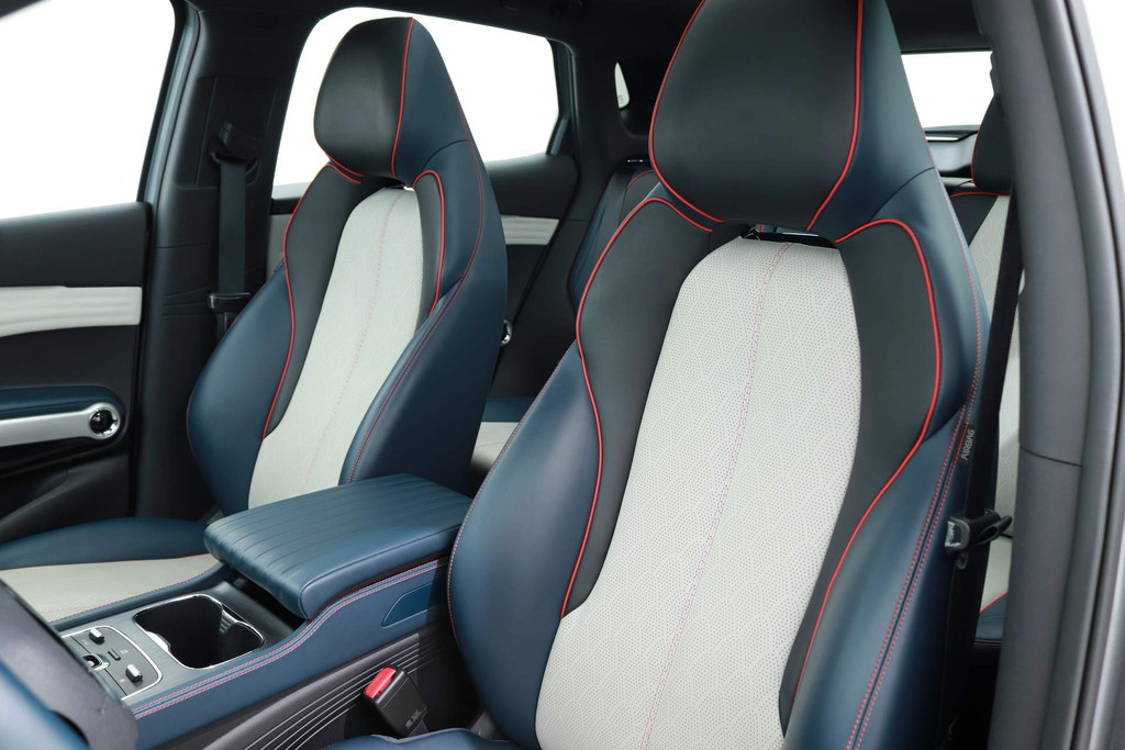 BYD ATTO 3 DESIGN 60 KWH 204PK 3-FASE SOH 95,8% 52556202-1.jpg | Hvauto.nl