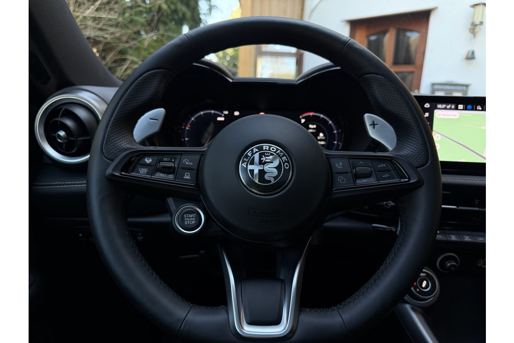 Alfa Romeo Tonale Q4 PLUG-IN HYBRID VELOCE 280PK 54383611-1.jpg | Hvauto.nl